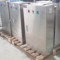 Vỏ tủ phân phối bằng inox xước - Vỏ Tủ Điện HHM Việt Nam - Công Ty Cổ Phần Cơ Khí HHM Việt Nam